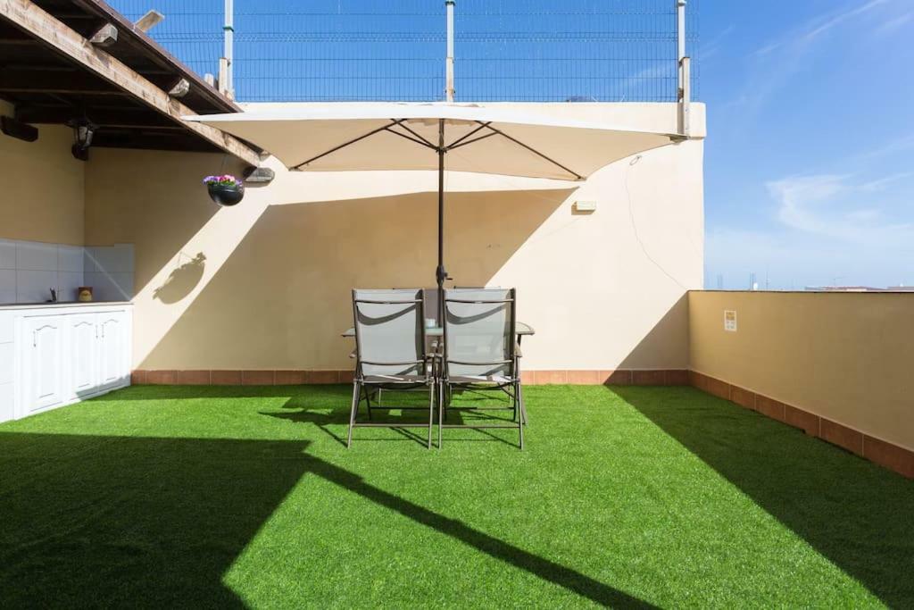 Villa Blanca Tenerife - Private Rooms - Terrace And Bbq, 5 Minutes From The Beach And Airport San Isidro  Buitenkant foto
