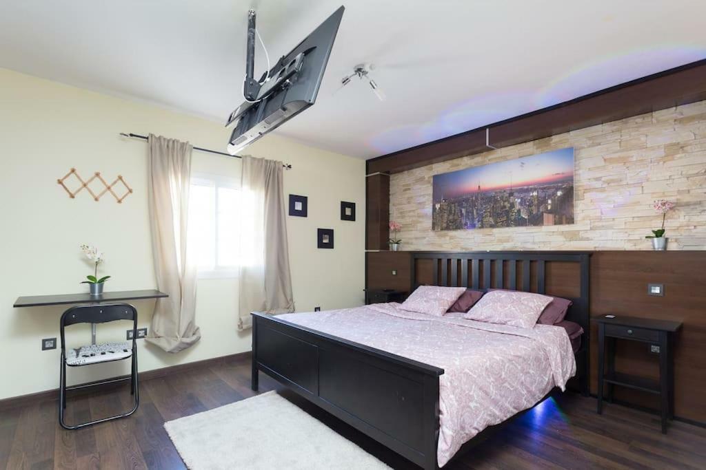 Villa Blanca Tenerife - Private Rooms - Terrace And Bbq, 5 Minutes From The Beach And Airport San Isidro  Buitenkant foto