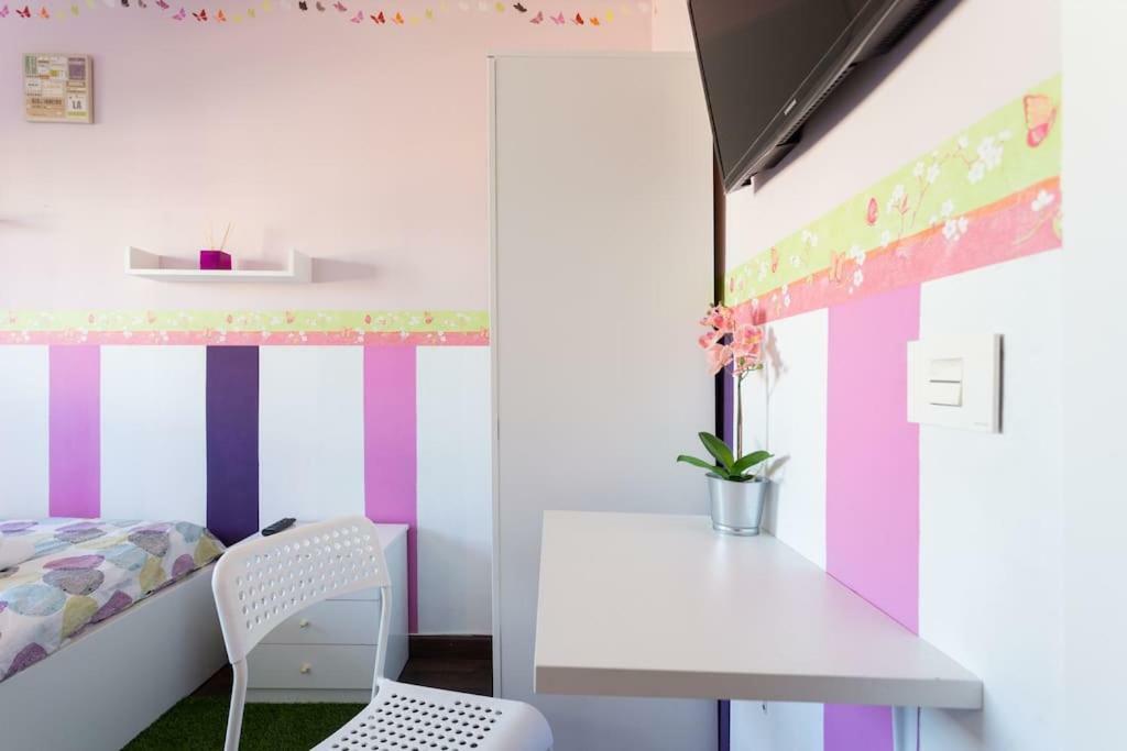 Villa Blanca Tenerife - Private Rooms - Terrace And Bbq, 5 Minutes From The Beach And Airport San Isidro  Buitenkant foto